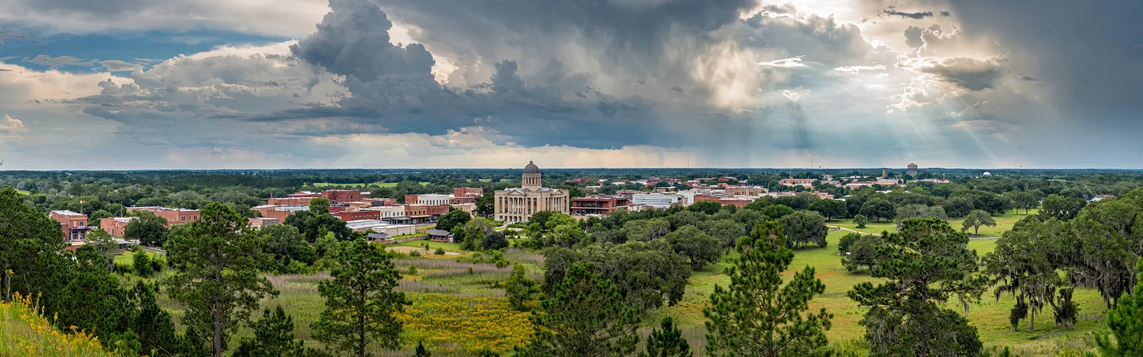 Descubriendo Henderson, TX. Una introducción a la ciudad y su clima.