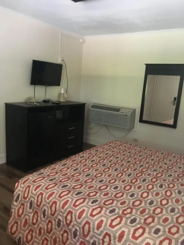 Woodlawn Hills Motel Main image