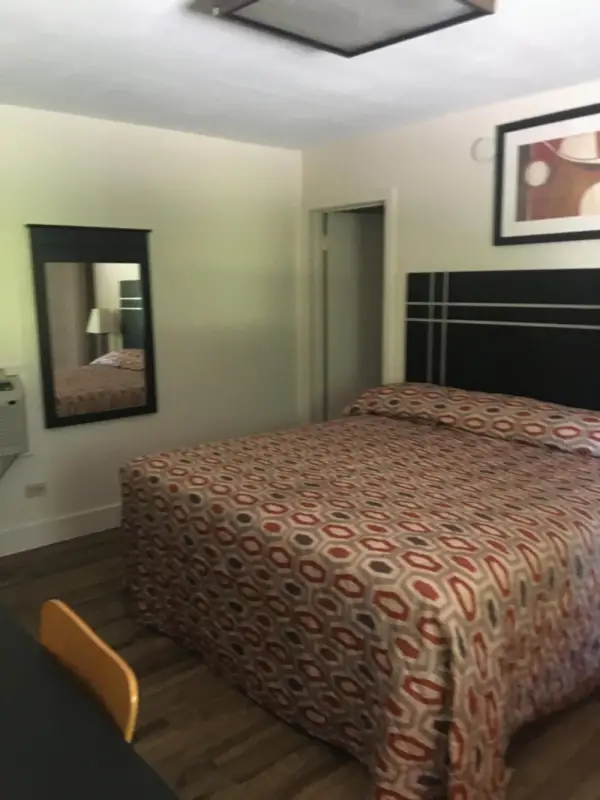 Woodlawn Hills Motel Main image